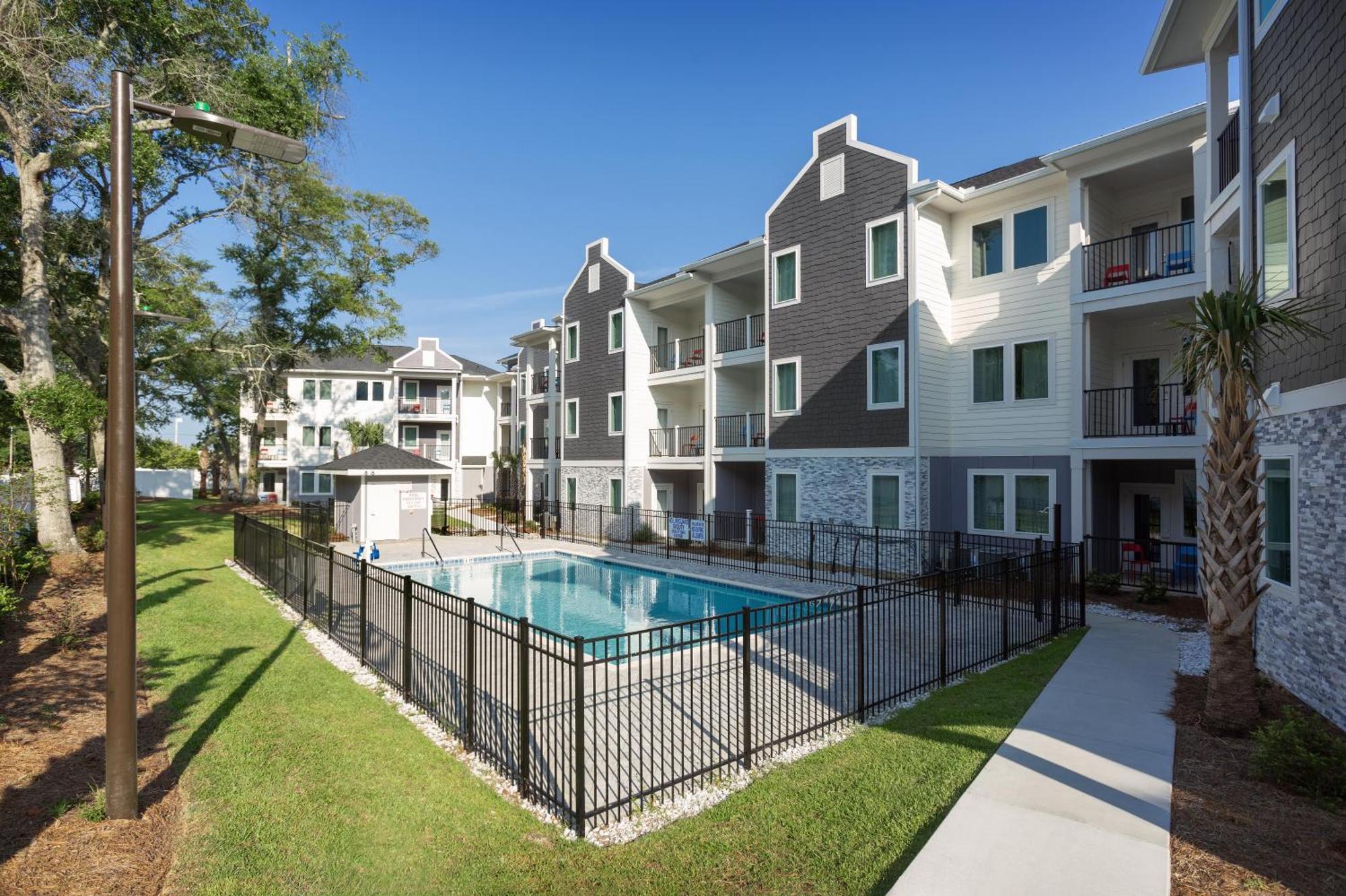 Ocean Escape Condos North Atlantic Beach Экстерьер фото